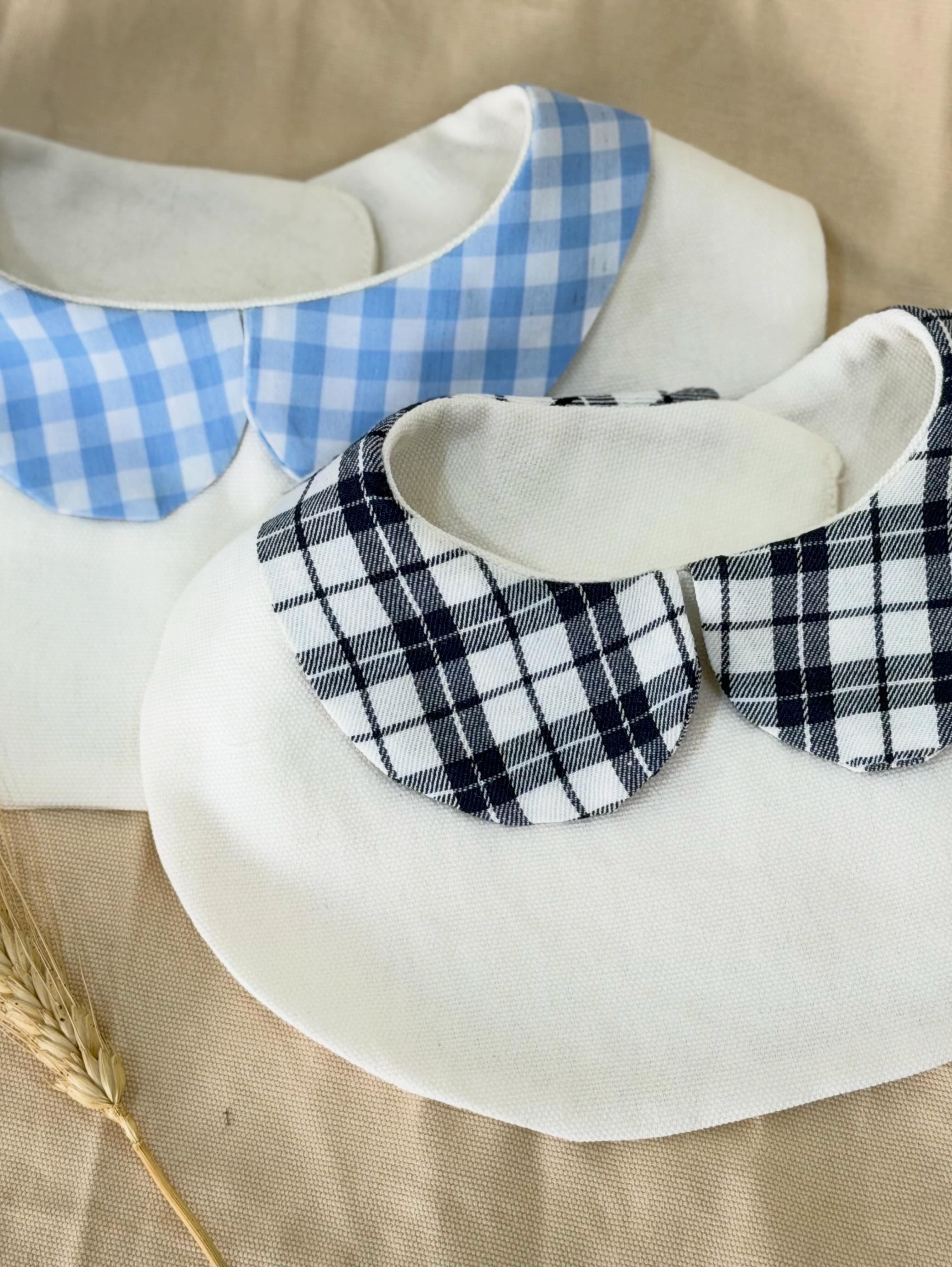 Collar bib set of 2